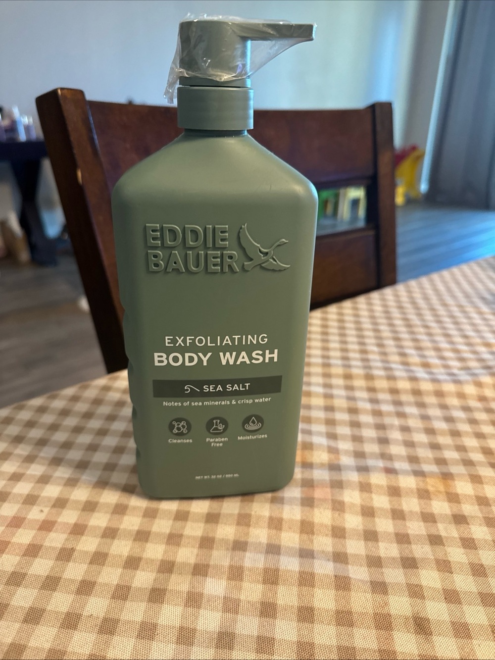 Eddie Bauer Exfoliating Body Wash - Sea Salt - Sage Green